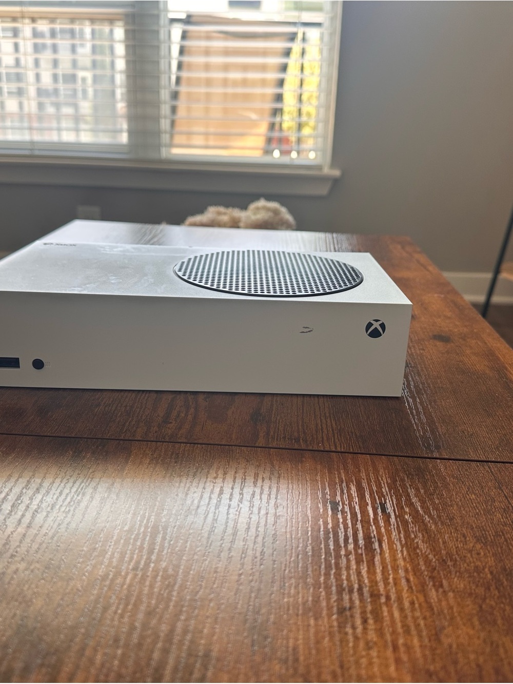 Microsoft White Xbox Series S Console - Slim Digital Gaming Console
